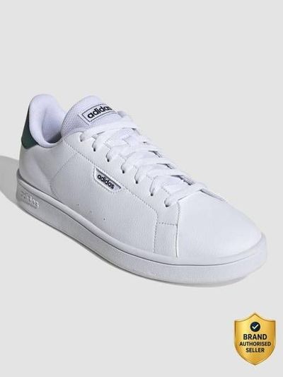 Upto 57% Off On Nike Shoes + Bank Offer + Coupon