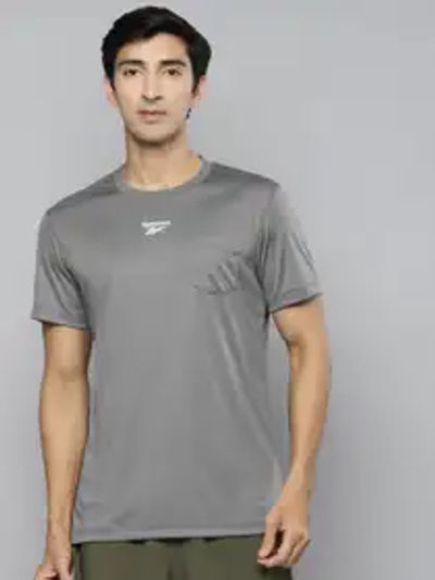 Reebok Men's Clothing upto 69% off starting From Rs.408
