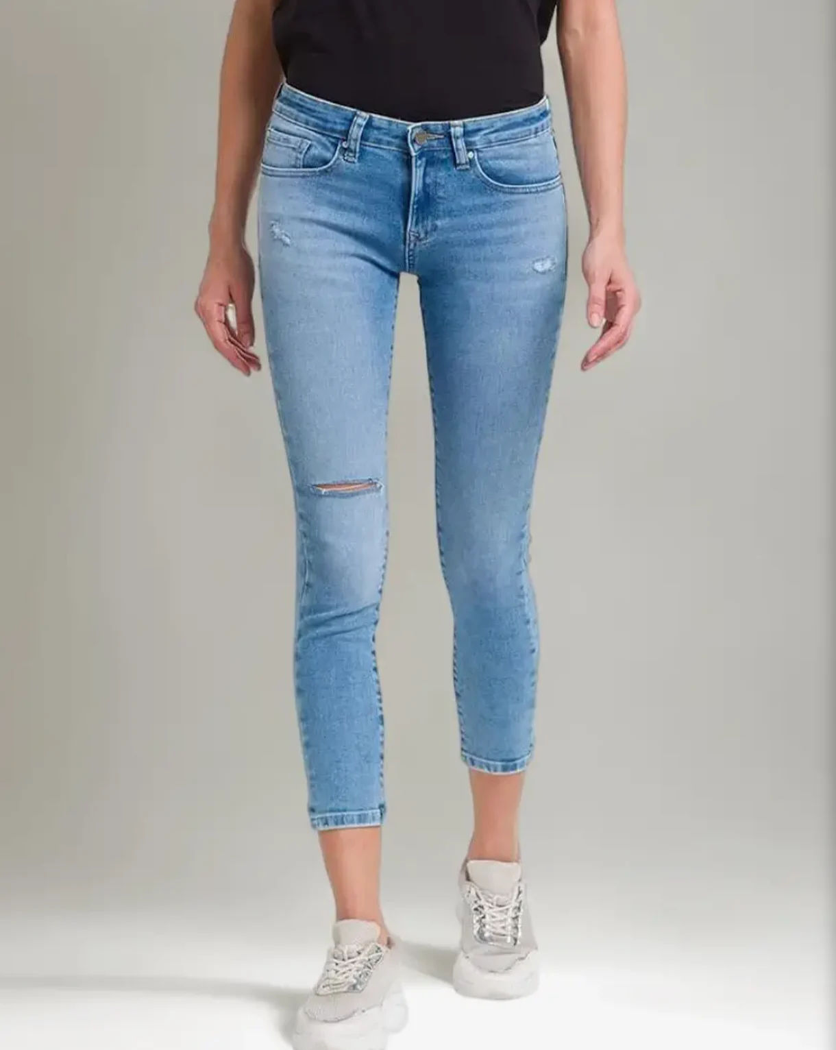Spykar Jeans upto 87% off