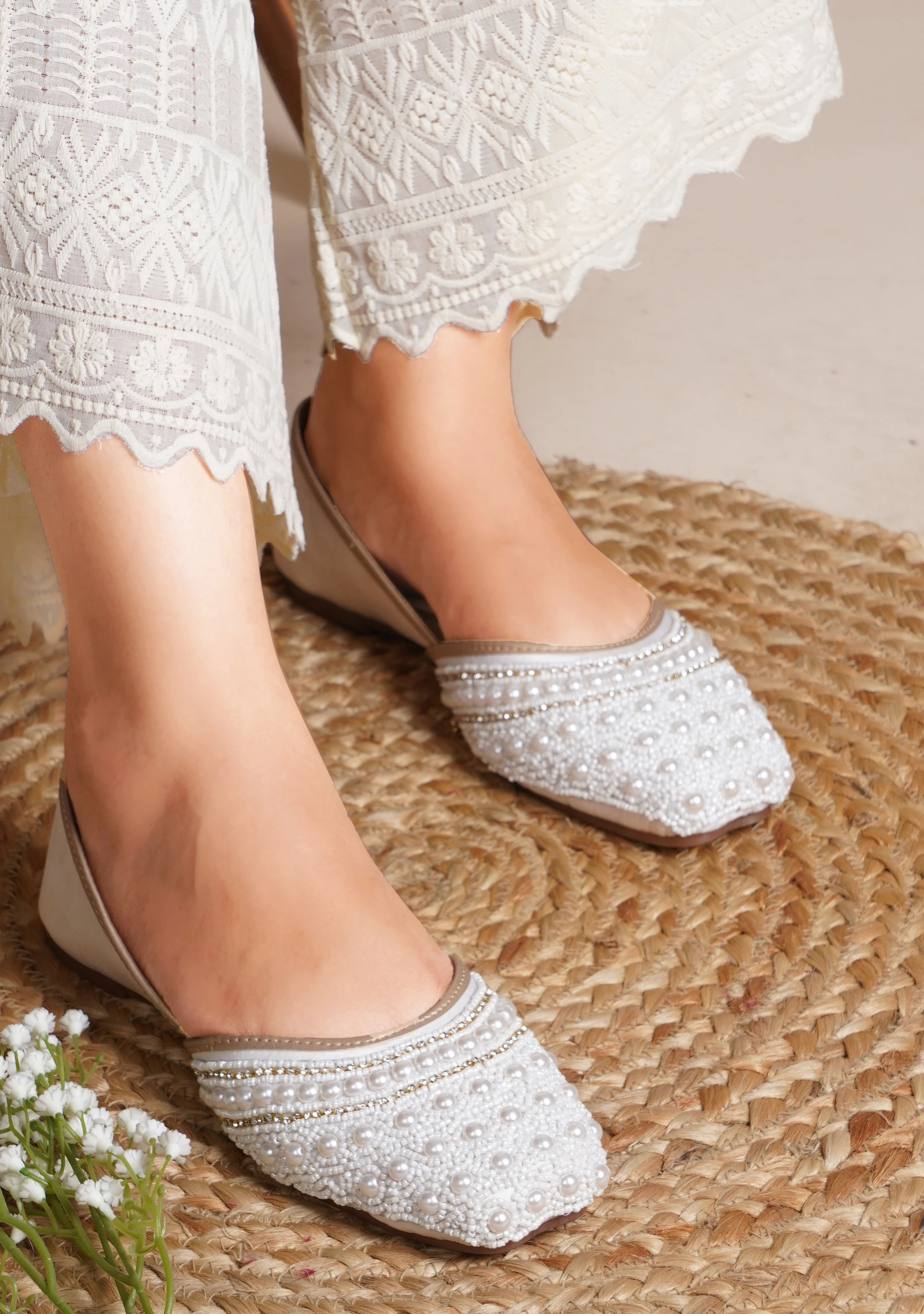 Froh Feet Women Juttis | Flipkart
