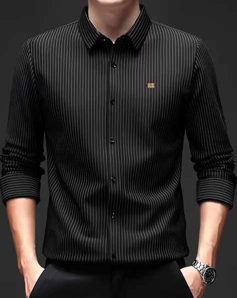 Men Striped Regular Fit Shirt with Spread Collar