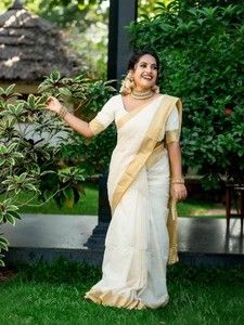 Lyamay Solid, Self Design Kasavu Pure Cotton Saree with Unstitched Blouse