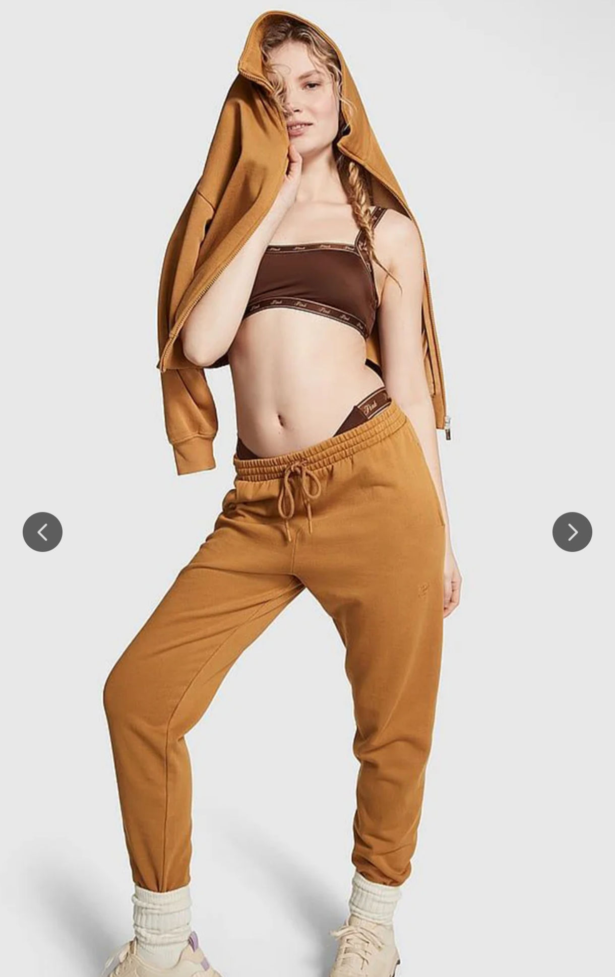 Myntra : Flat 60% Of On Victoria's Secret Bras, Briefs, Nightsuits, Nightdresses & more