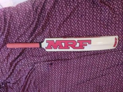 MRF (SIZE-6) genius grand virat kohli signed Poplar Willow Cricke...more