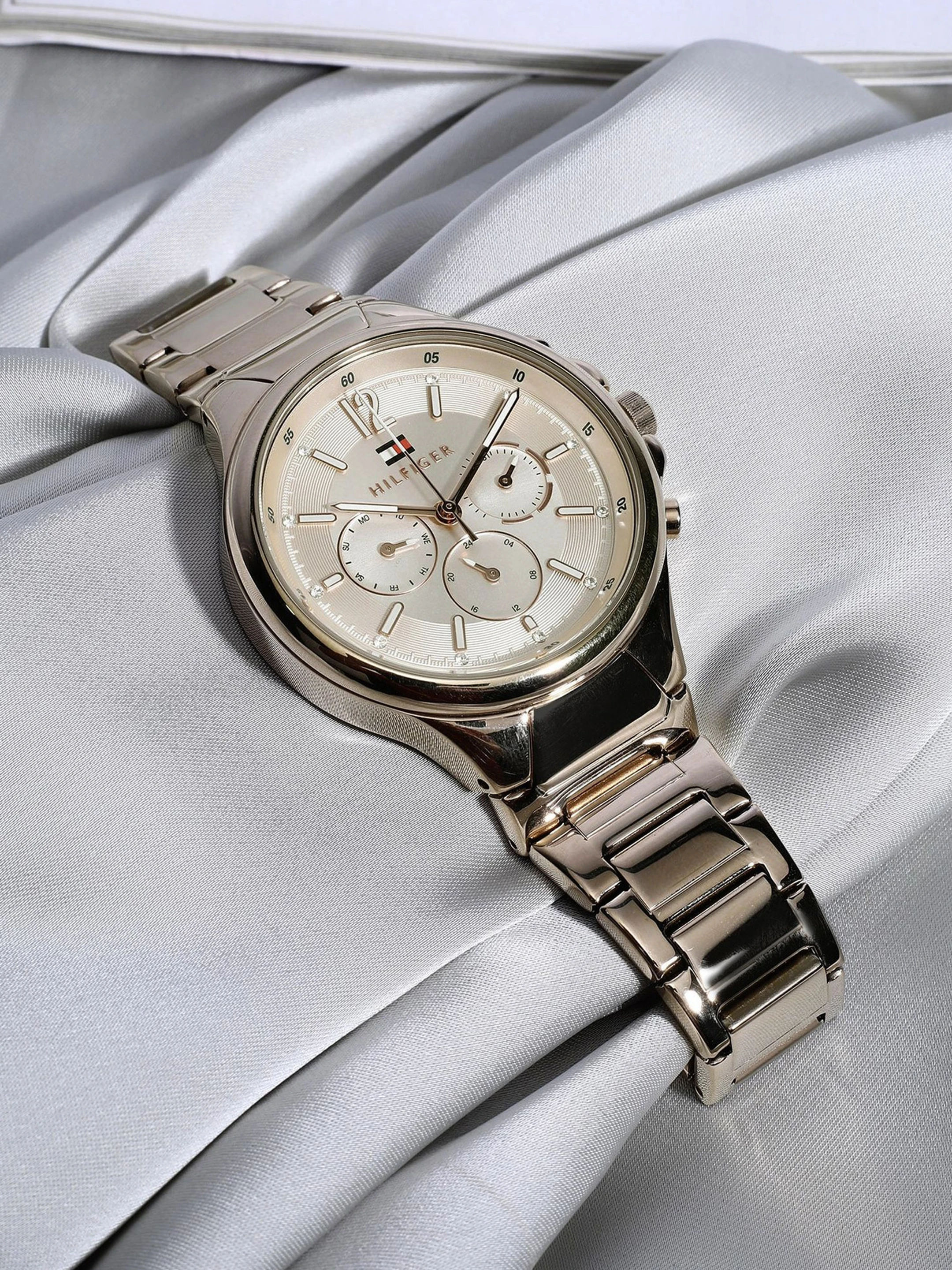 Buy Fossil Watches for Women under ₹5000