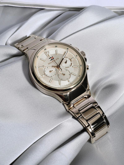 Buy Fossil Watches for Women under ₹5000