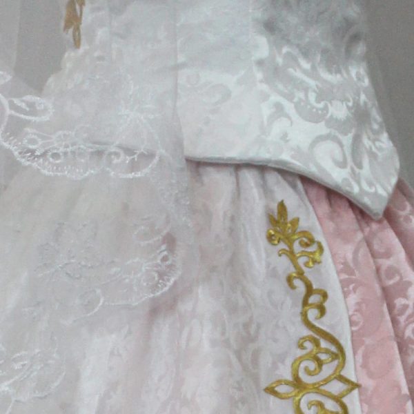Movie Princess Rapunzel Cosplay Costume Adult Women White Wedding Dress