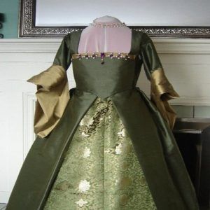 Victorian Queen Elizabeth Tudor Period Cosplay Costume