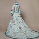 Renaissance Victorian Royal Queen Costume Medieval Gown Robe Train Dress