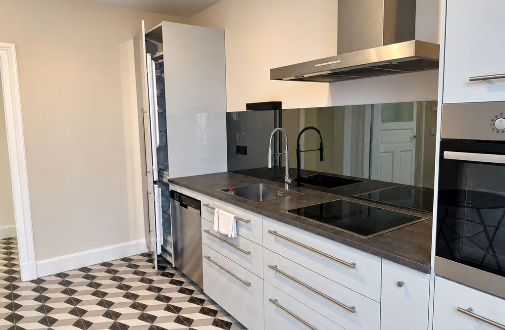 Sanierte 3- Zimmer Souterrainwohnung – Wohnen an der Rothenbaumchaussee - Foto 4