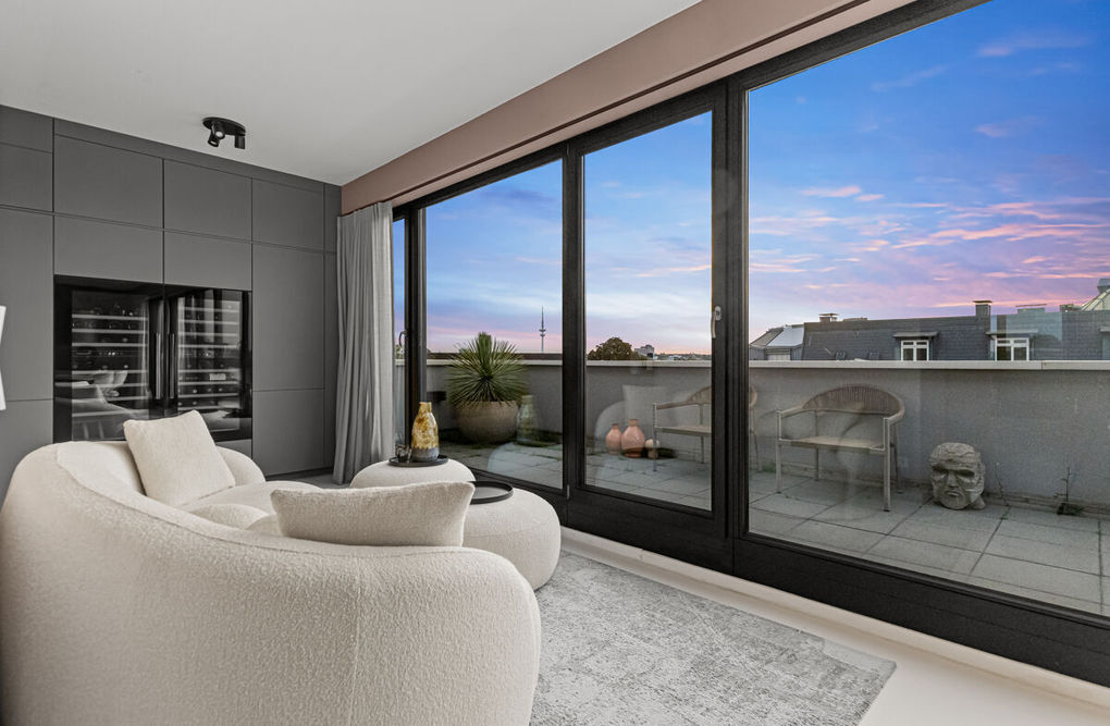 Alsternahes Wohnen über den Dächern Hamburgs – Exklusives Penthouse mit Alsterblick - Foto 2