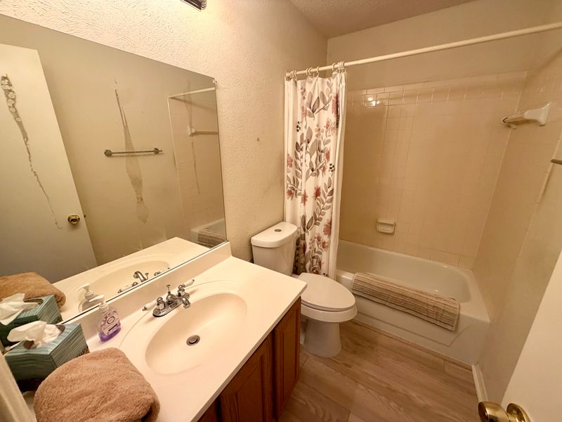 5536 Club Crest Dr. - Interior/exterior photo 12