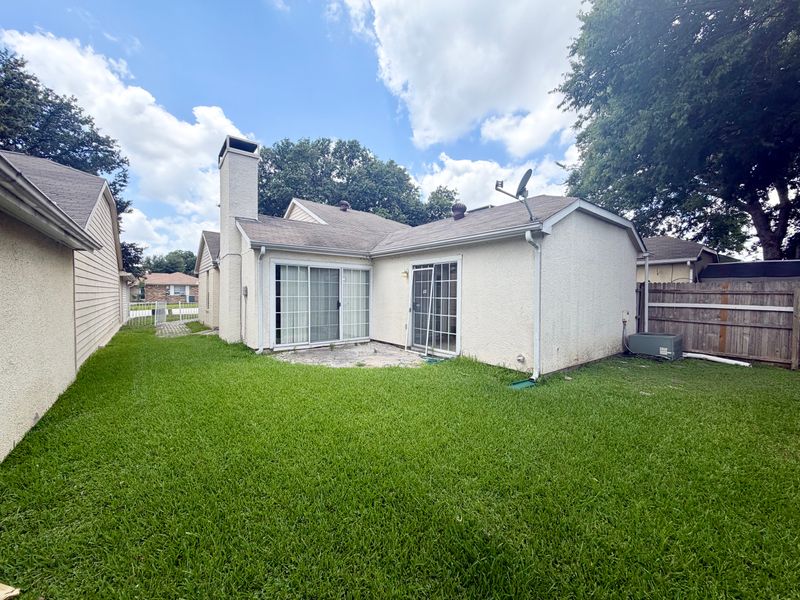 5536  Club Crest Dr.  - Interior/exterior photo 15