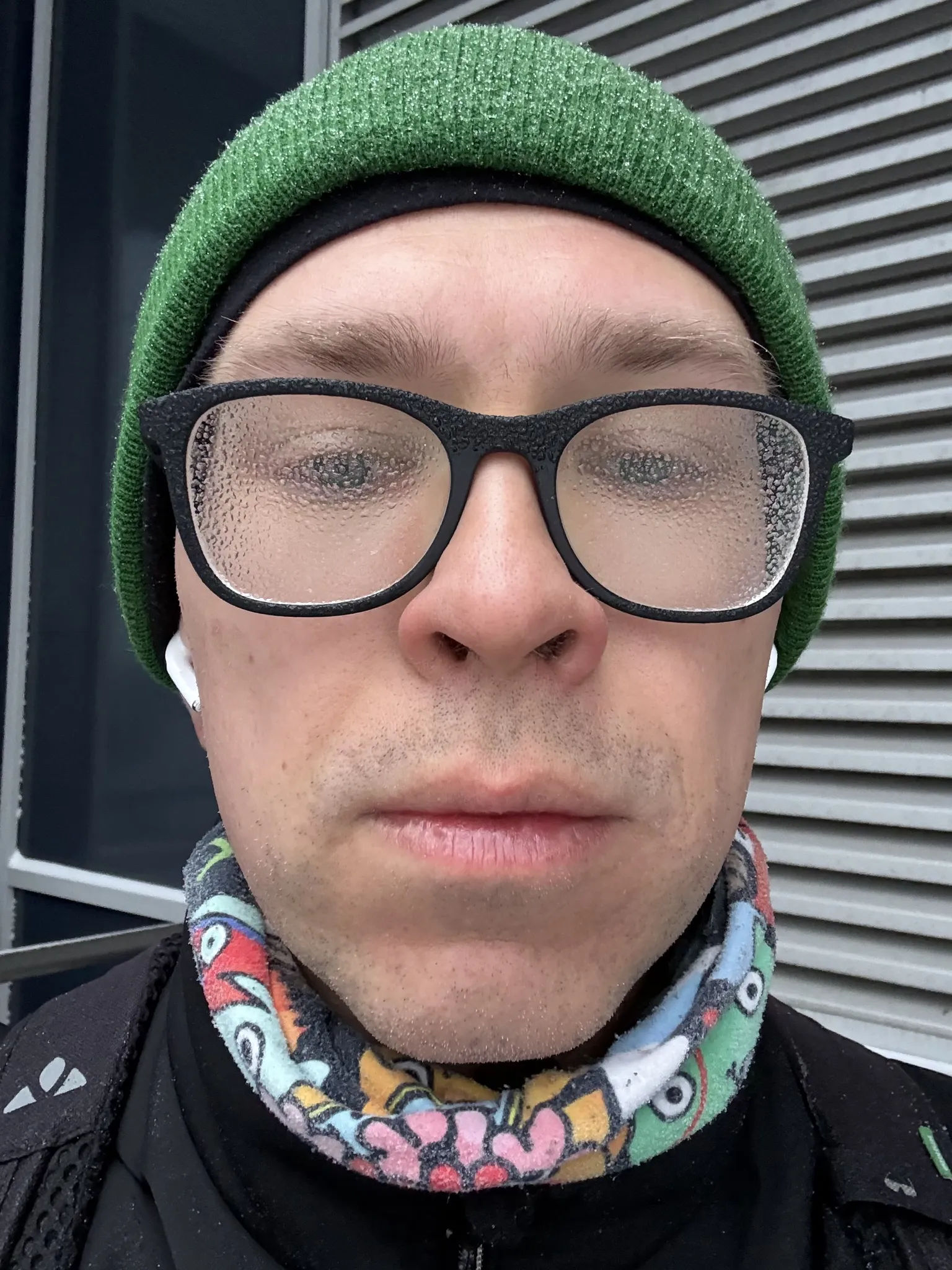 Заледеневшие очки