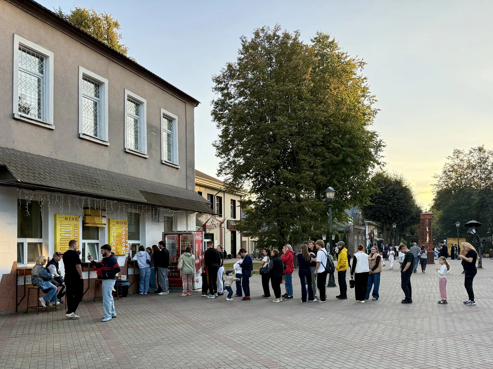Очередь за лодочками