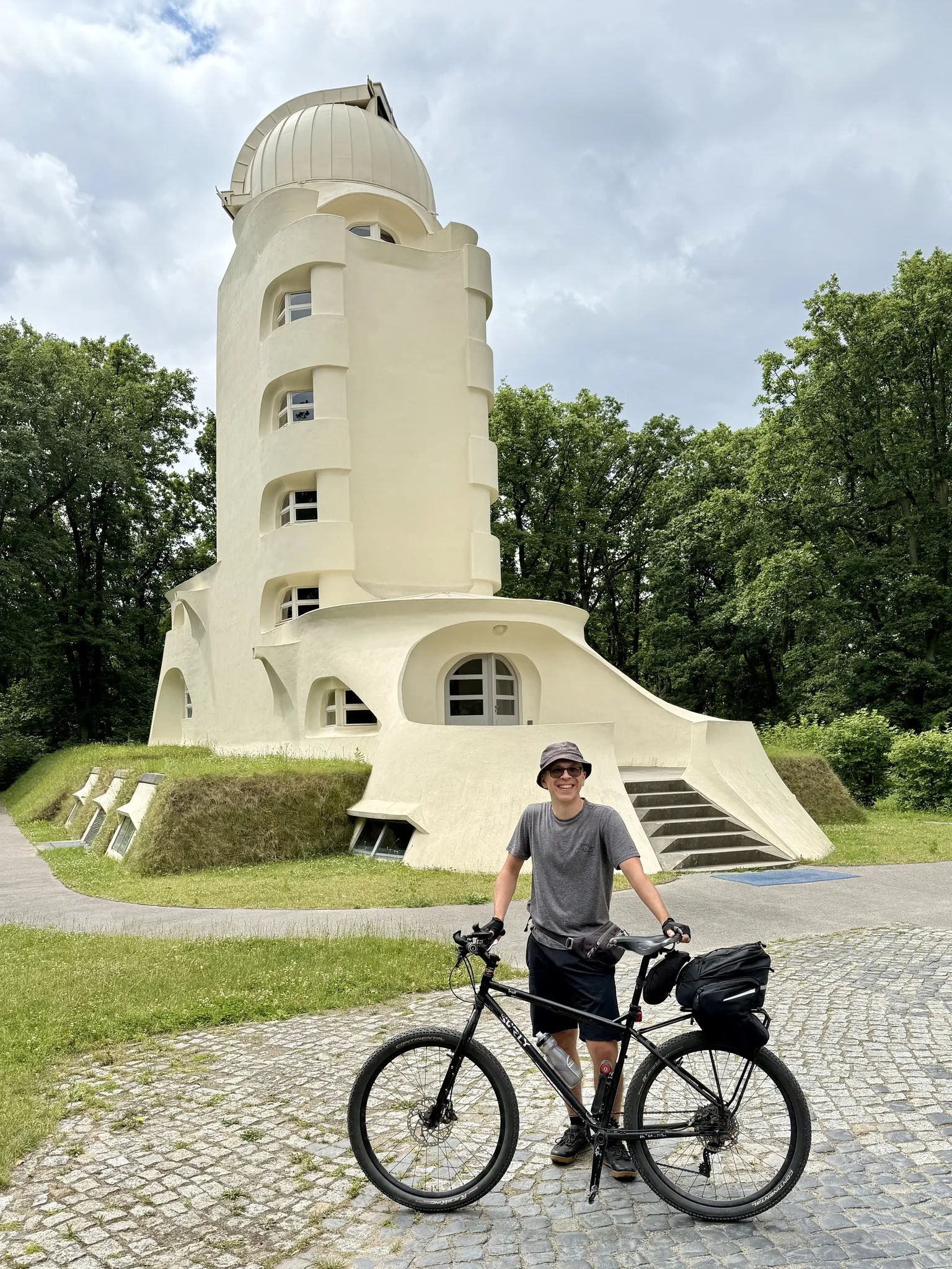 Башня Эйнштейна