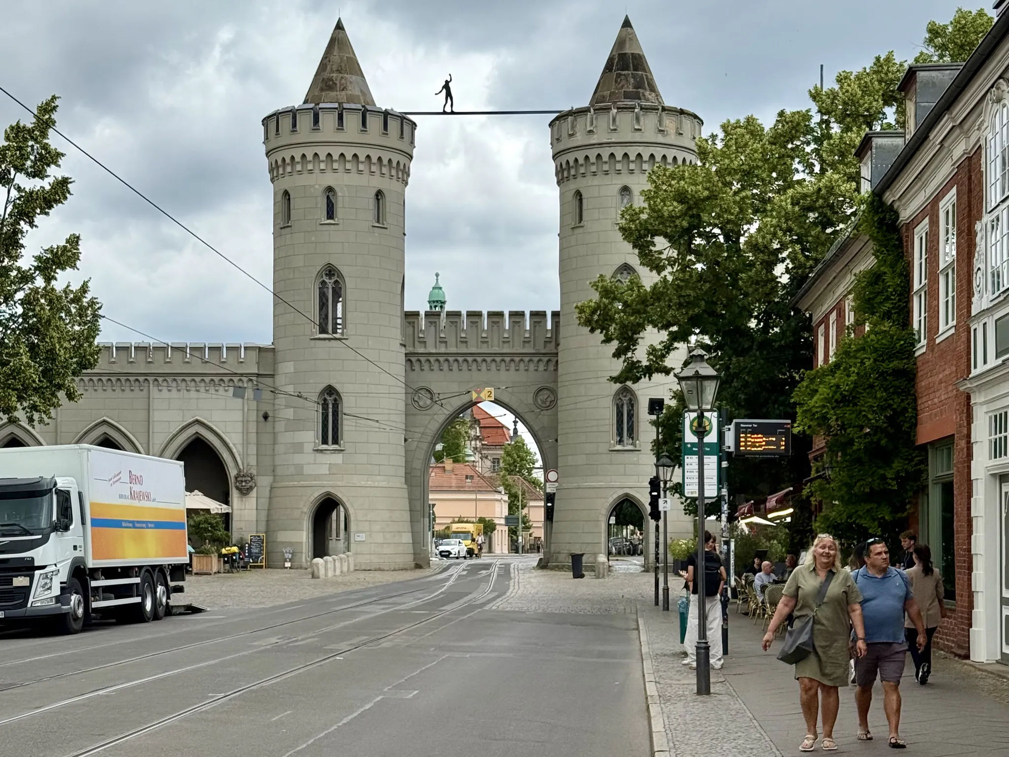 Науэнские ворота