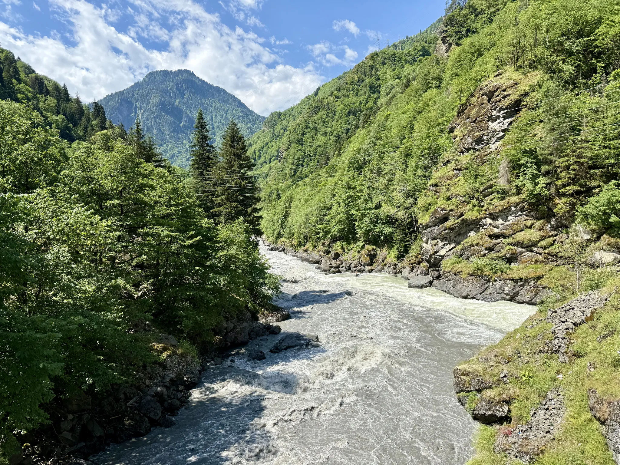 Река Ингури