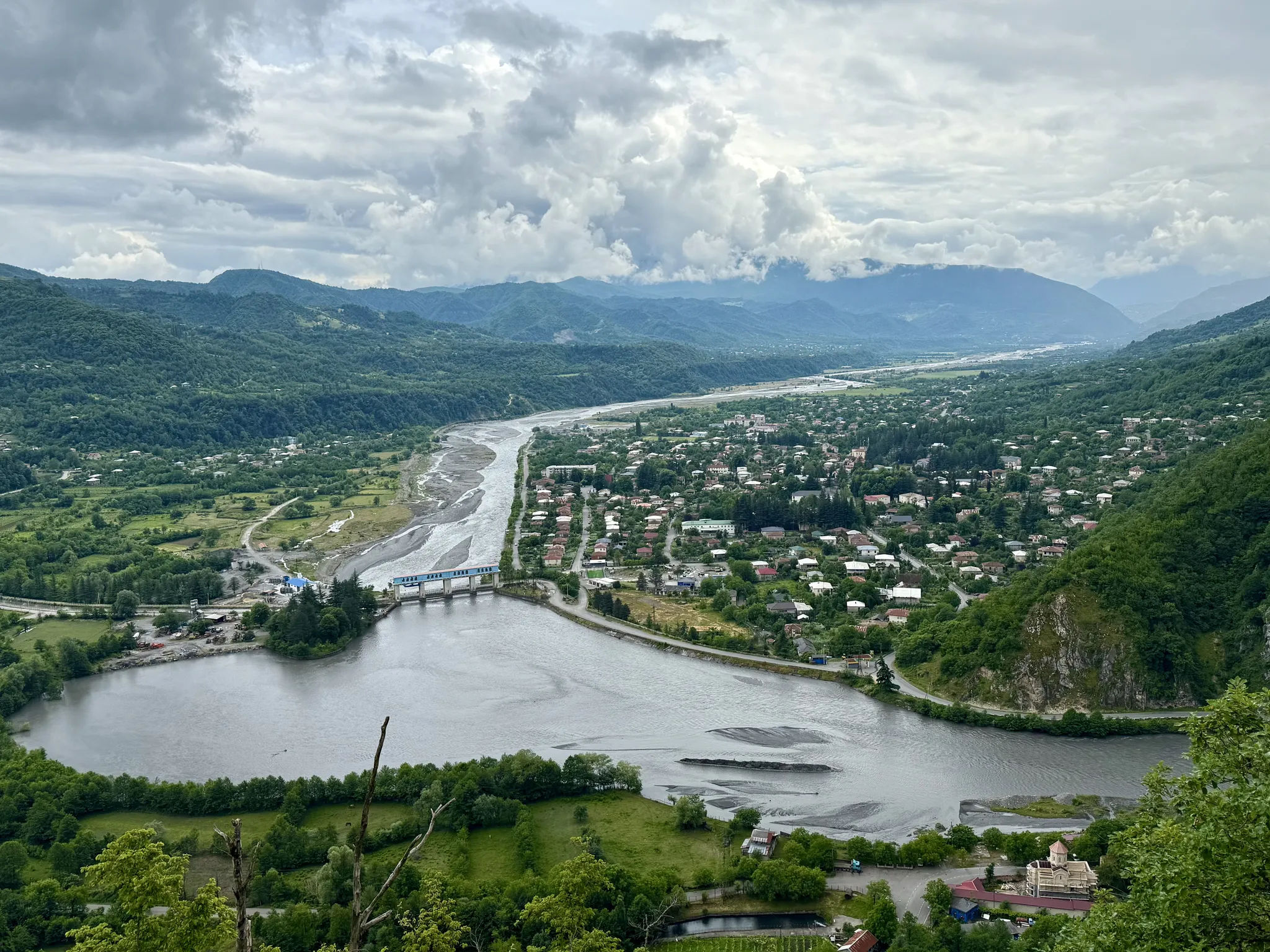 Вид на Цагери