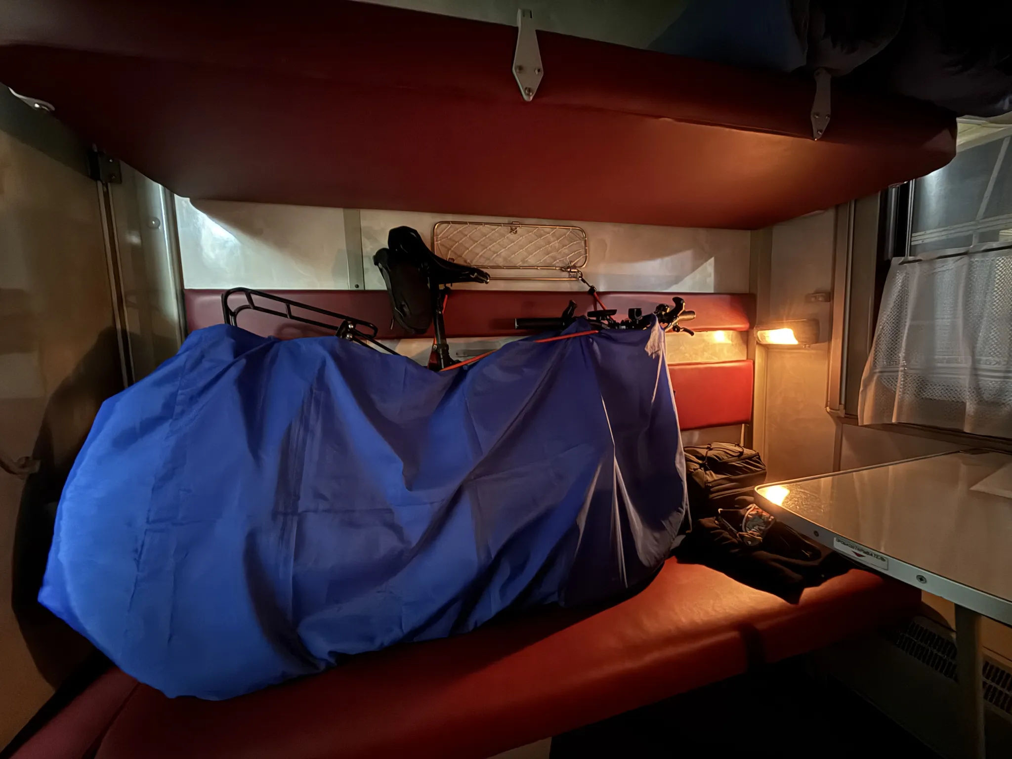 Велосипед в купе