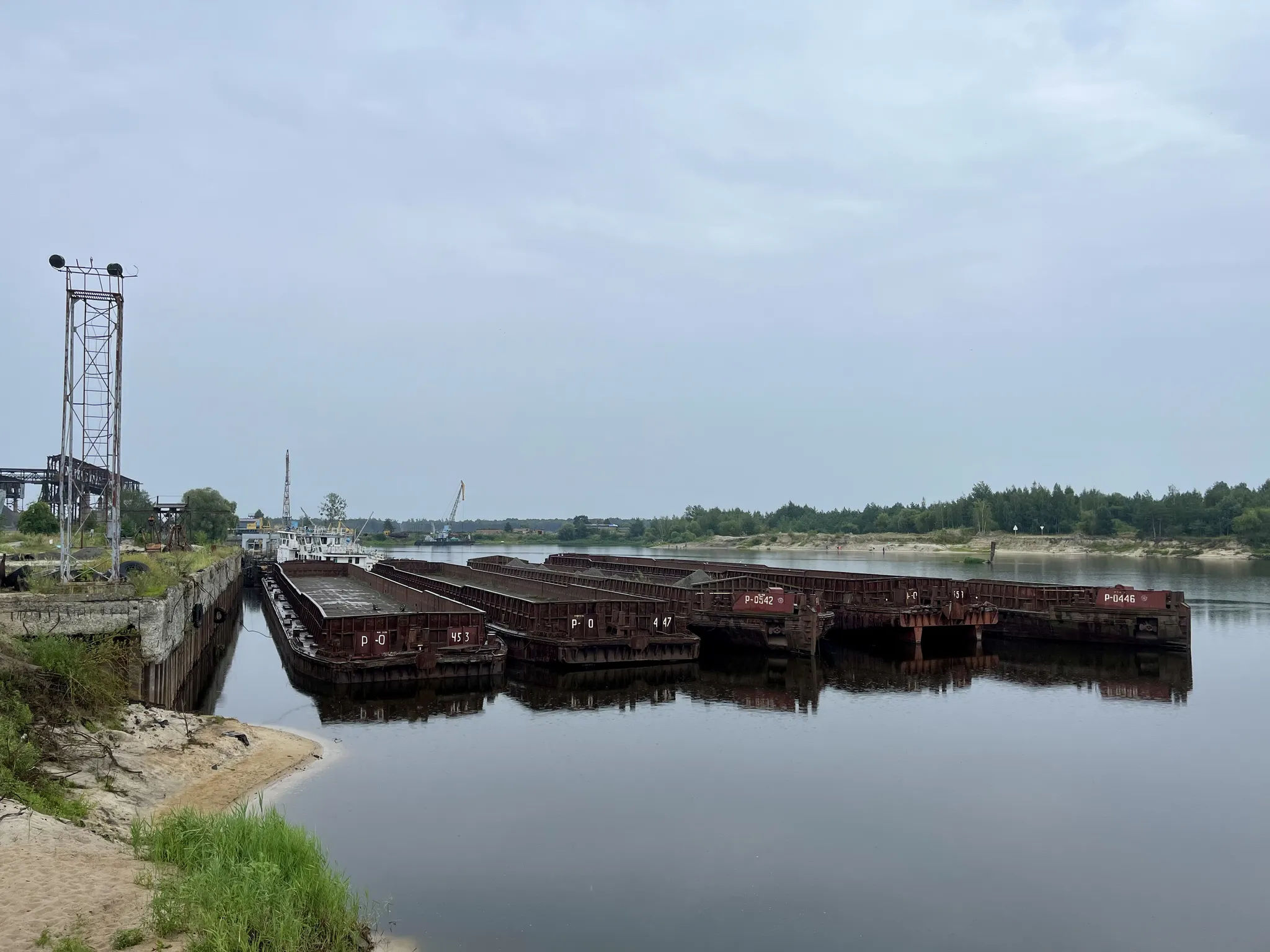 Баржи в Микашевичах