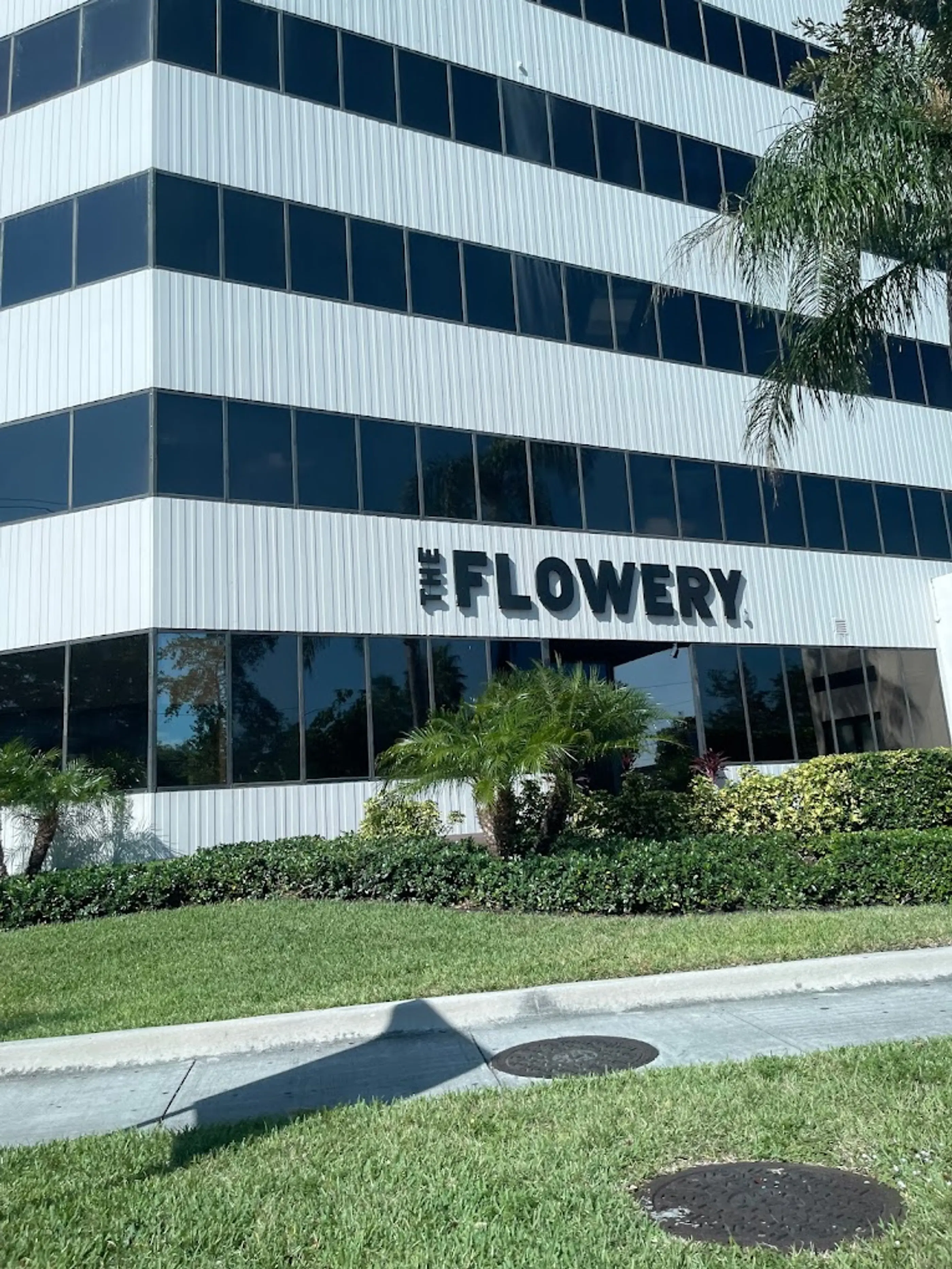 N. Miami - The Flowery location