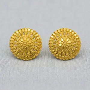 Gold-Plated Round Floral Stud Earrings thumbnail 2