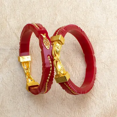 Gold-Plated Elephant Motif Red Pola Bangles