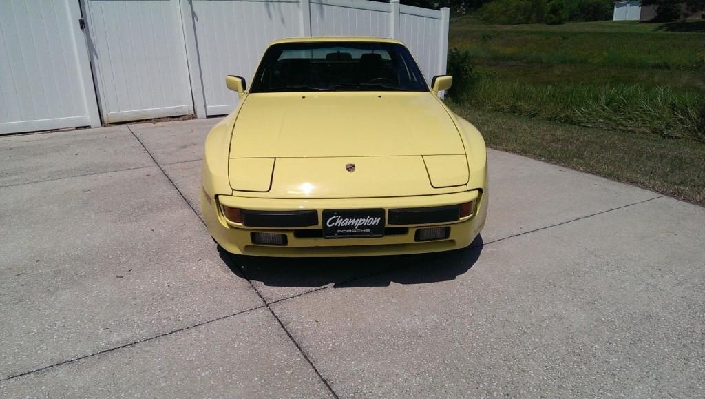 1987 Porsche 944