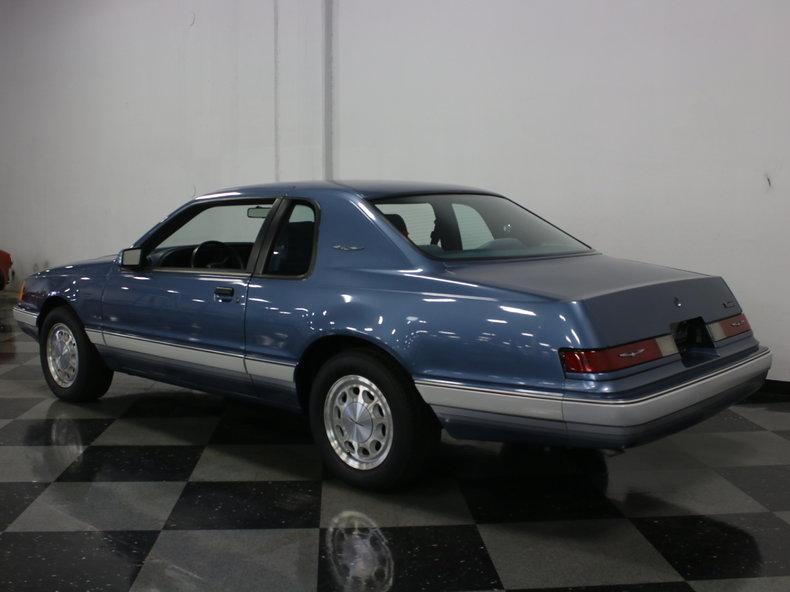 1985 Ford Thunderbird Base Sedan 2 Door