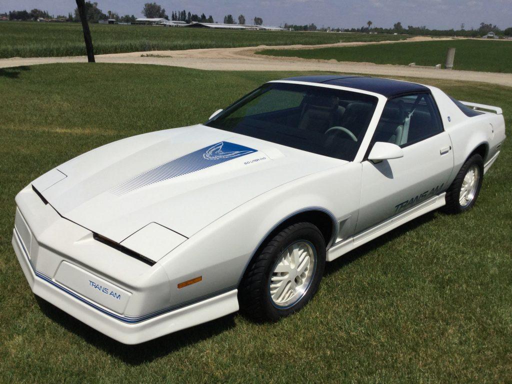 1984 Pontiac Trans Am Anniversary Edition Ricaro – in show room condition!