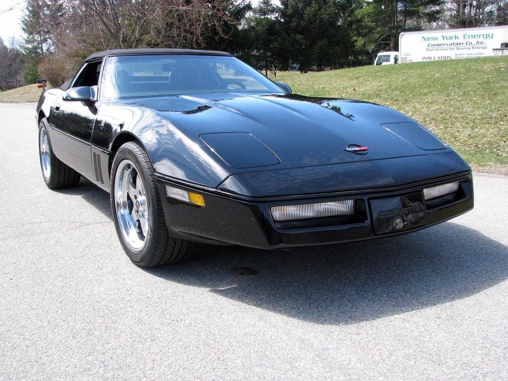 STUNNING 1987 Chevrolet Corvette
