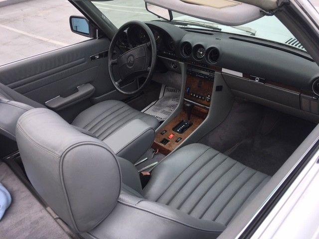 NICE 1988 Mercedes Benz SL Class