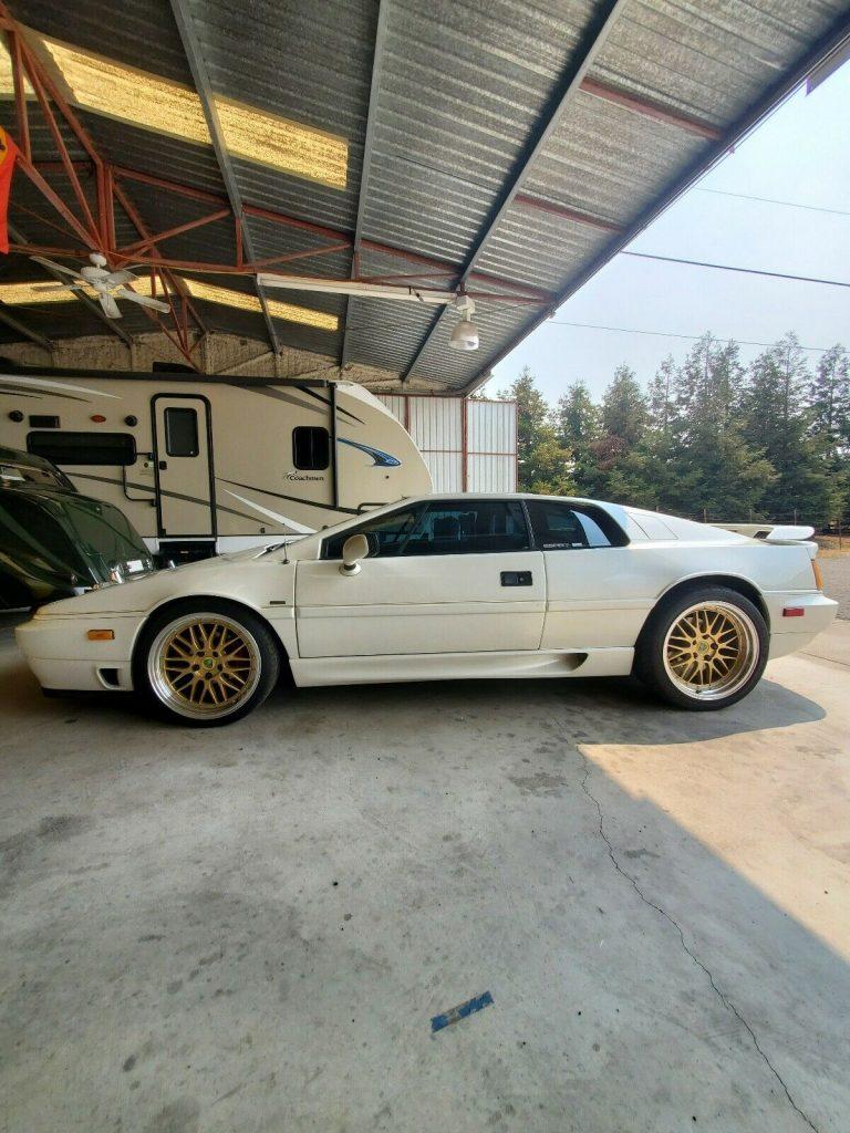 1989 Lotus Esprit SE