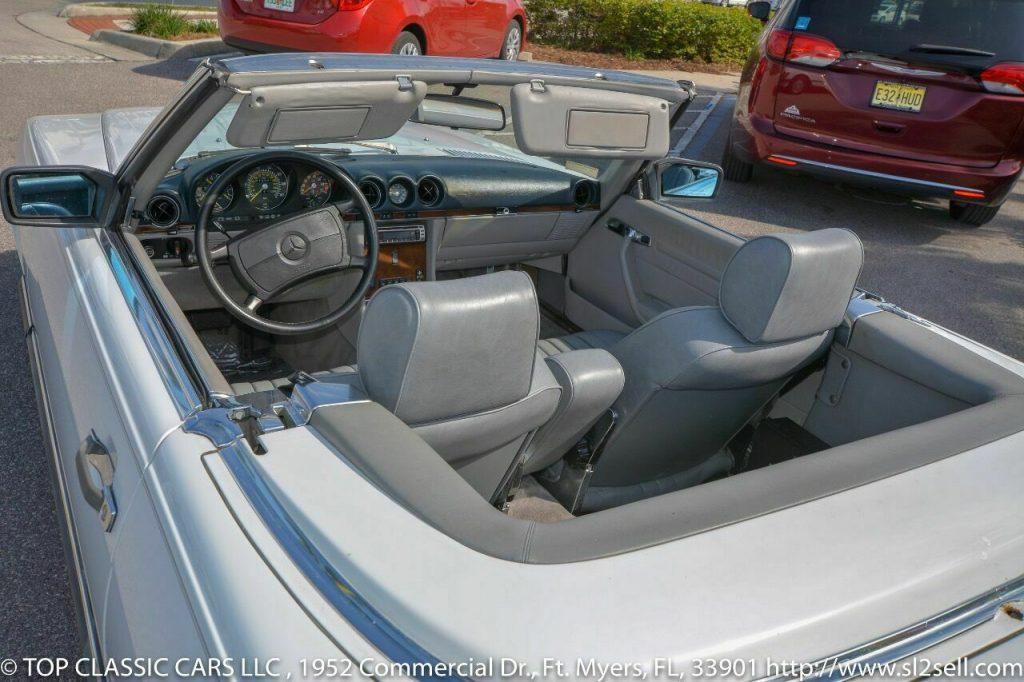 1988 Mercedes-Benz 560SL Convertible