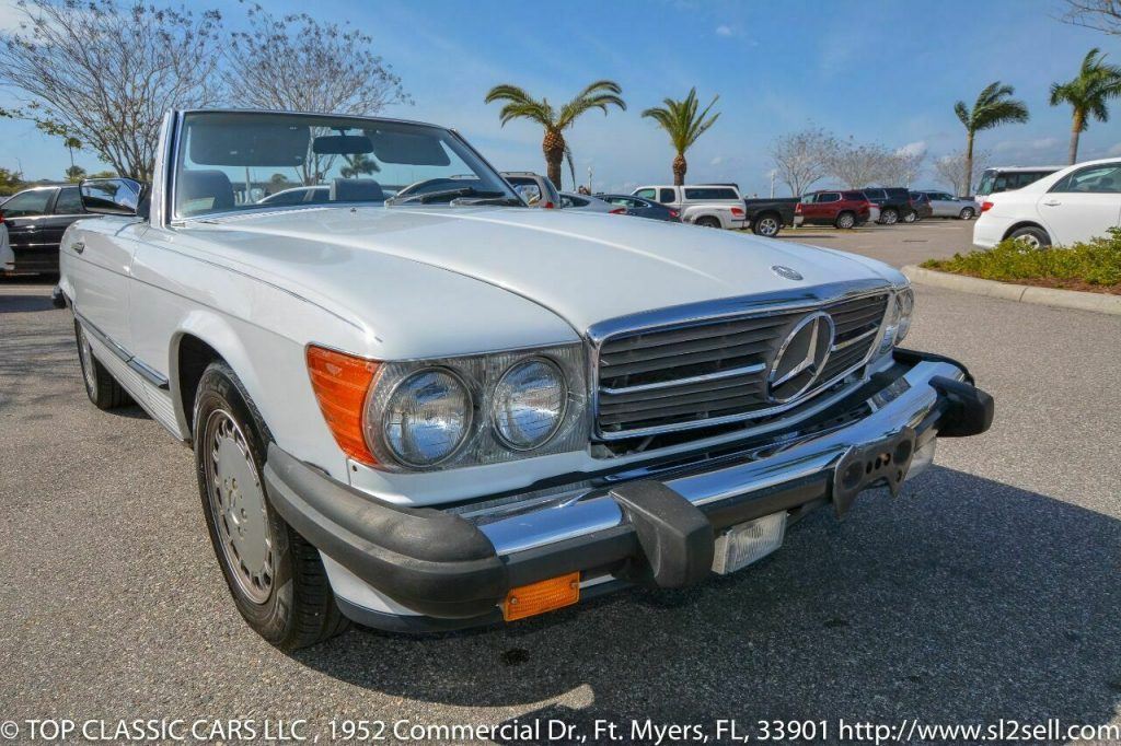 1988 Mercedes-Benz 560SL Convertible