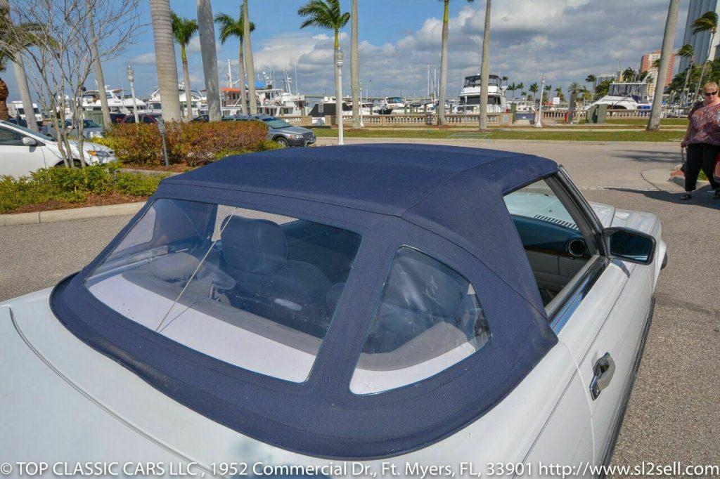 1988 Mercedes-Benz 560SL Convertible