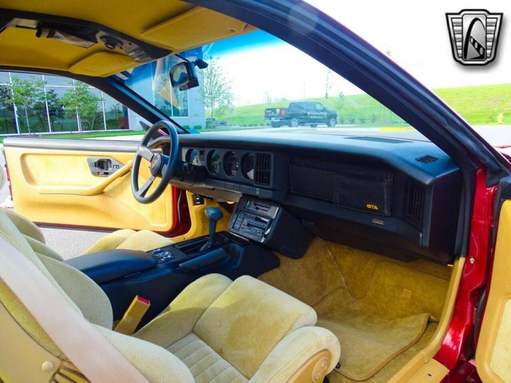 1987 Pontiac Firebird Trans Am GTA