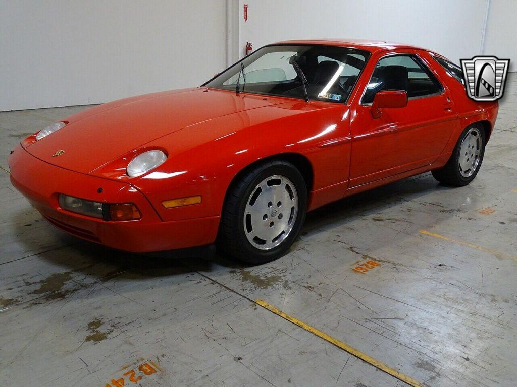 1987 Porsche 928 S4
