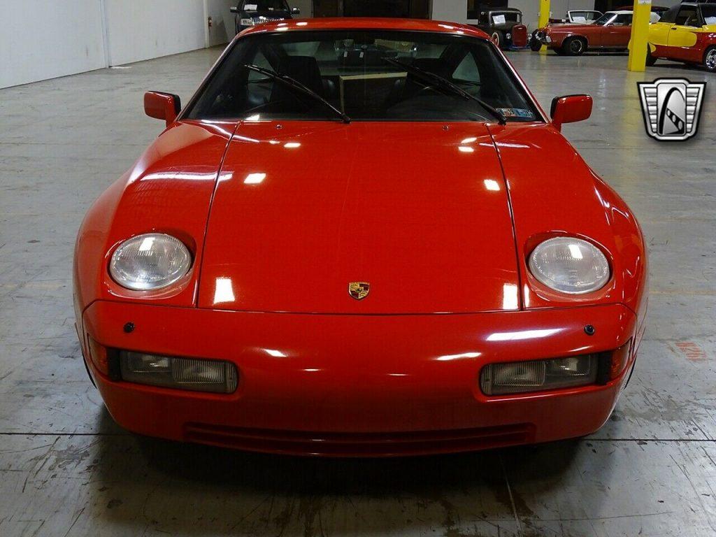 1987 Porsche 928 S4