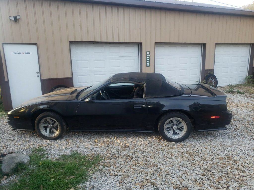 1988 Pontiac Firebird Formula convert.