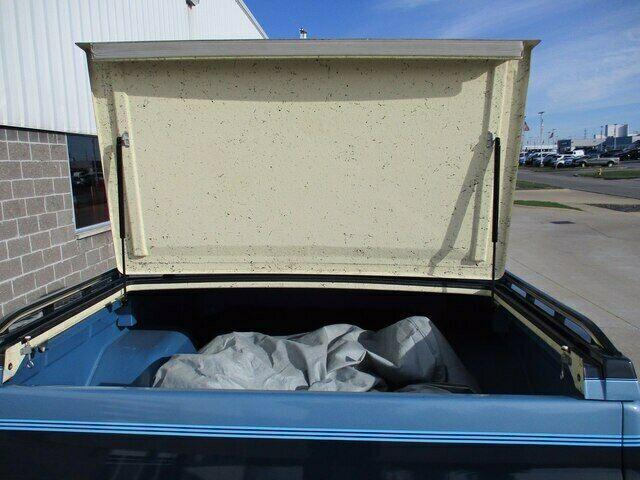 1987 Chevrolet C-10 Silverado Pickup