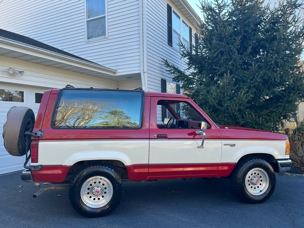 1989 Ford Bronco XLT
