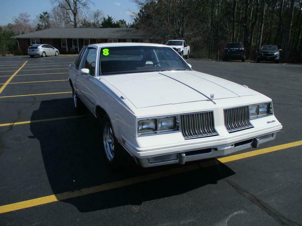 1984 Oldsmobile Cutlass Brougham