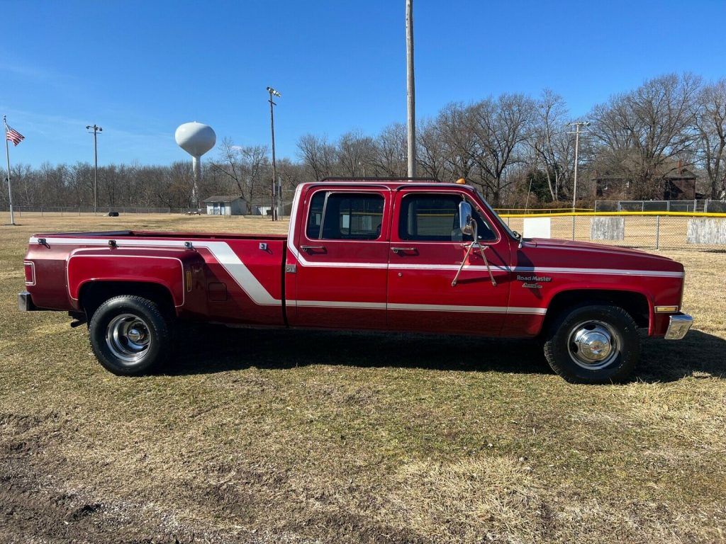 1986 Chevrolet C30 454 2wd custom dually