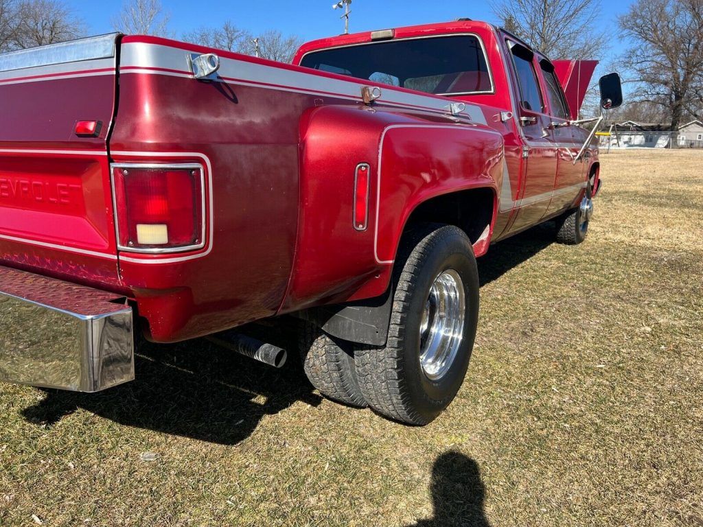 1986 Chevrolet C30 454 2wd custom dually