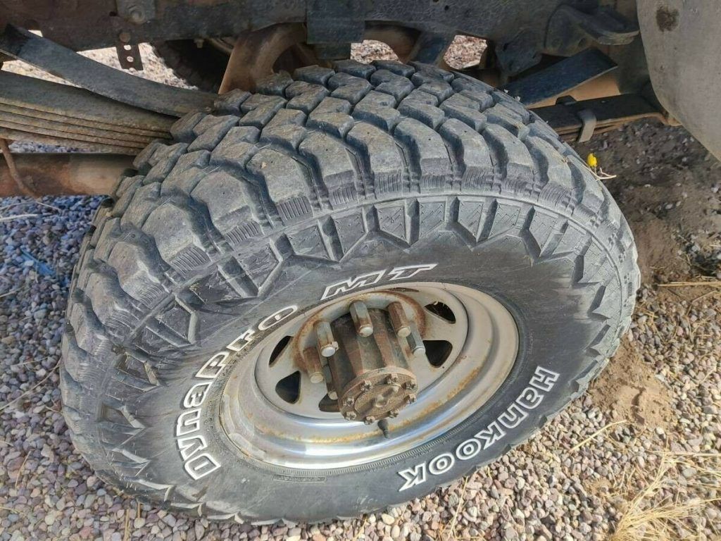 1988 Ford F-350 4X4 One Ton Long Bed pickup, Dual Tanks, Gear Vendors Overdrive