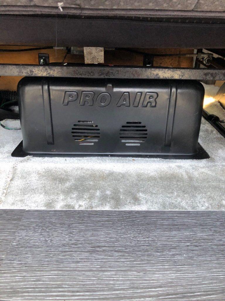 1988 Dodge Ram B250 Van