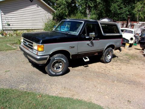 1989 Ford Bronco project for sale