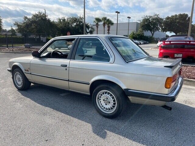 1985 BMW 320i Coupe